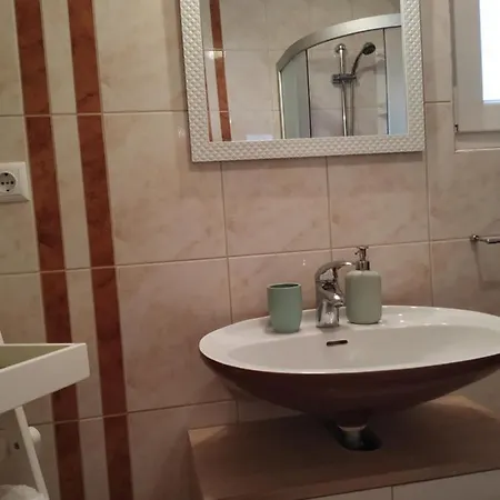 Studio Apartman Violeta Ii - 50m From The *